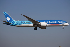 F-OTOA (naklejka 25-lecia) (Lotnictwo &raquo; Spotting na EPWA &raquo; Boeing 787-9 Dreamliner &raquo; Air Tahiti Nui)