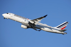 F-HPNQ (Aviation &raquo; EPWA Spotting &raquo; Airbus A220-300 &raquo; Air France)
