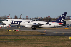 SP-LWF (Aviation &raquo; EPWA Spotting &raquo; Boeing 737-800 &raquo; LOT Polish Airlines)