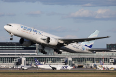 CS-TSW (30th Anniversary sticker) (Aviation &raquo; EPWA Spotting &raquo; Boeing 777-200 and 200ER &raquo; EuroAtlantic Airways)