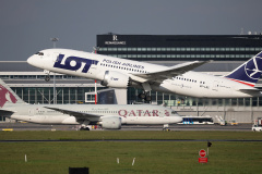 SP-LRC (Lotnictwo &raquo; Spotting na EPWA &raquo; Boeing 787-8 Dreamliner &raquo; Polskie Linie Lotnicze LOT)