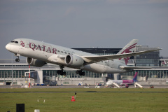 A7-BCW ("25 Years of Excellence" sticker) (Aviation &raquo; EPWA Spotting &raquo; Boeing 787-8 Dreamliner &raquo; Qatar Airways)