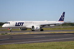 SP-LEB (Lotnictwo &raquo; Spotting na EPWA &raquo; Embraer E195-E2 (E190-400) &raquo; Polskie Linie Lotnicze LOT)