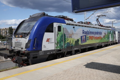 EU200-001 (okleina "Rodzinne podr&oacute;że z PKP Intercity") (Pojazdy &raquo; Pociągi i lokomotywy &raquo; Newag Griffin &raquo; E4MSUa (Wielosystemowe), PKP Intercity)