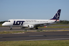 SP-LIR (Aviation &raquo; EPWA Spotting &raquo; Embraer E175 (ERJ-170-200) &raquo; LOT Polish Airlines)