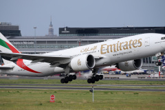 A6-EWI (Lotnictwo &raquo; Spotting na EPWA &raquo; Boeing 777-200LR &raquo; Emirates)