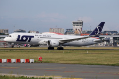 SP-LSG (Lotnictwo &raquo; Spotting na EPWA &raquo; Boeing 787-9 Dreamliner &raquo; Polskie Linie Lotnicze LOT)