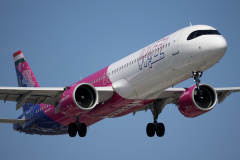 HA-LGI (Pann&oacute;nia scholarship livery) (Aviation &raquo; EPWA Spotting &raquo; Airbus A321neo &raquo; Wizz Air)