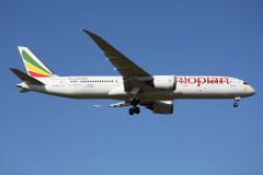 ET-AUR (Lotnictwo &raquo; Spotting na EPWA &raquo; Boeing 787-9 Dreamliner &raquo; Ethiopian Airlines)