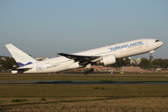 CS-TSX (30th Anniversary sticker) (Aviation &raquo; EPWA Spotting &raquo; Boeing 777-200 and 200ER &raquo; EuroAtlantic Airways)