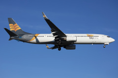 UR-SLX (Aviation &raquo; EPWA Spotting &raquo; Boeing 737-900 &raquo; SkyLine Express Airlines)