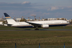EC-OJL (Lotnictwo &raquo; Spotting na EPWA &raquo; Boeing 777-200 i 200ER &raquo; Privilege Style)