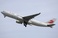 B-32MG (Aviation &raquo; EPWA Spotting &raquo; Airbus A330-200P2F, Beijing Capital Airlines (Jiangxi International Cargo))