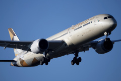 A6-BMI, Etihad Airways (Lotnictwo &raquo; Spotting na EPWA &raquo; Boeing 787-10 Dreamliner)