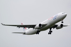EC-LXR, Air Europa (Lotnictwo &raquo; Spotting na EPWA &raquo; Airbus A330-300)
