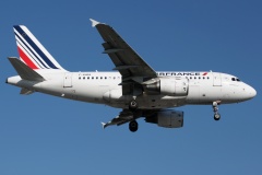 F-GUGQ (Lotnictwo &raquo; Spotting na EPWA &raquo; Airbus A318-100 &raquo; Air France)