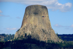 Z daleka... (Podróże &raquo; USA: Na ziemi Czejenów &raquo; Wielka Podróż &raquo; Devils Tower)